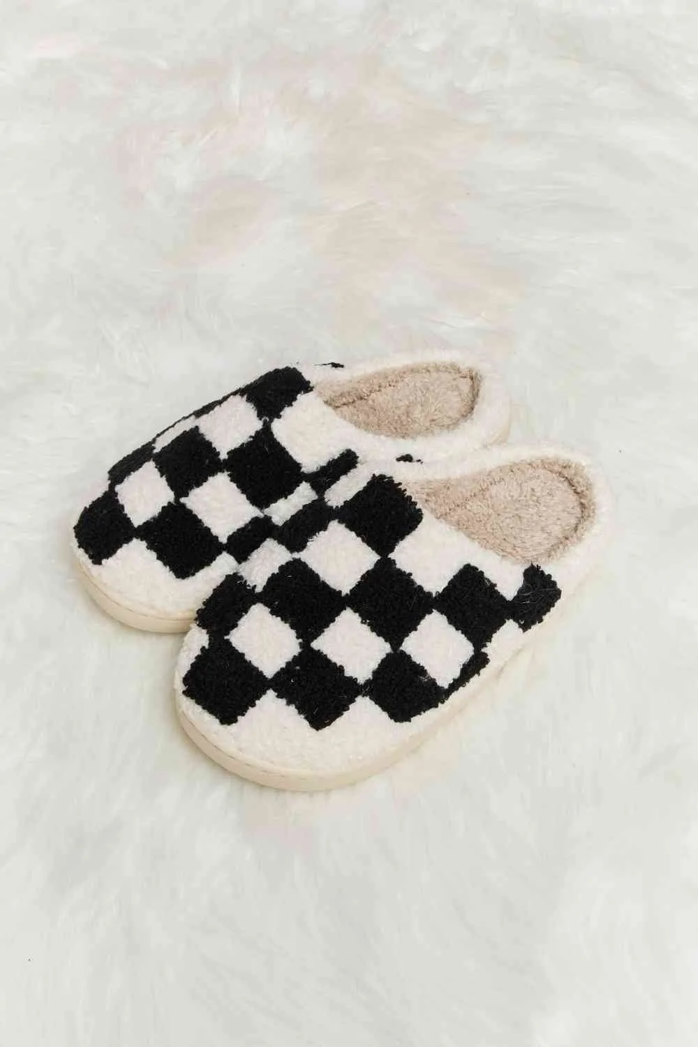 TEEK - Melody Checkered Plush Slippers