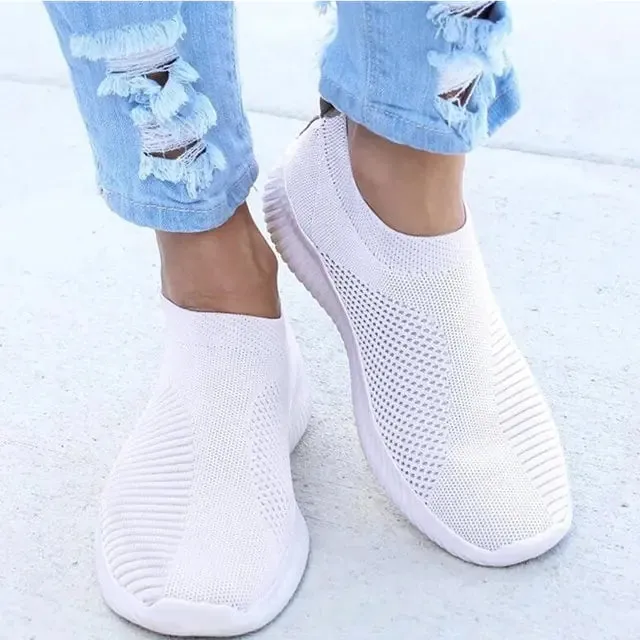 Women's Lightweight Breathable Slip-On Sneakers