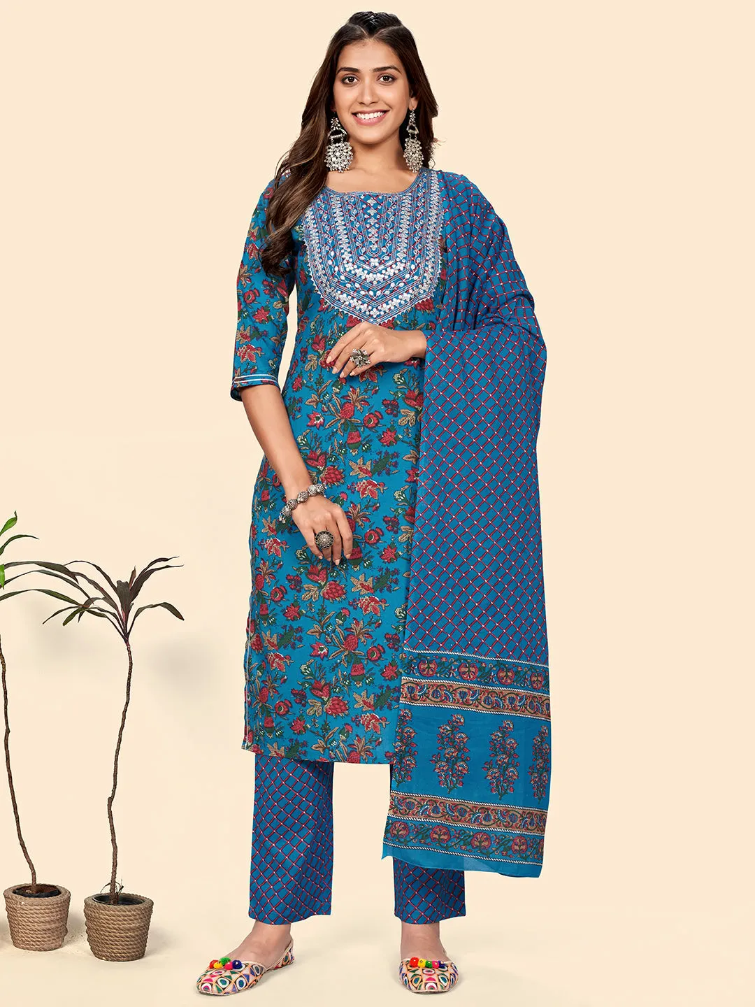 Women'S Print & Gota Patti Straight Cotton Blue Stitched Kurta Pant With Dupatta