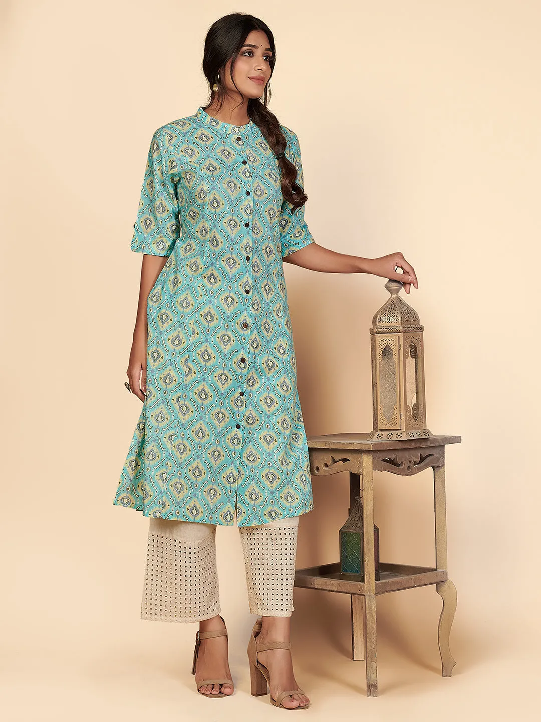 Women'S Printed A-Line Cotton Sky Blue Stitched Kurta With Multiple Slit